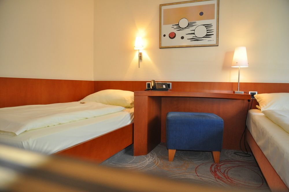 Trip Inn Landhotel Badsoden-Salmuenster Bad Soden-Salmünster Exteriör bild